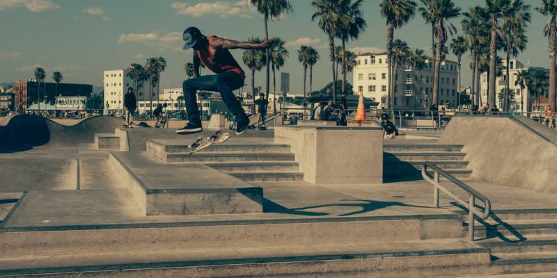 从代码到光缆：400G/800G以太网如何重塑开发者的数据中心架构思维